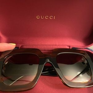 Gucci Square sunglasses, wore a few times and in very good condition.